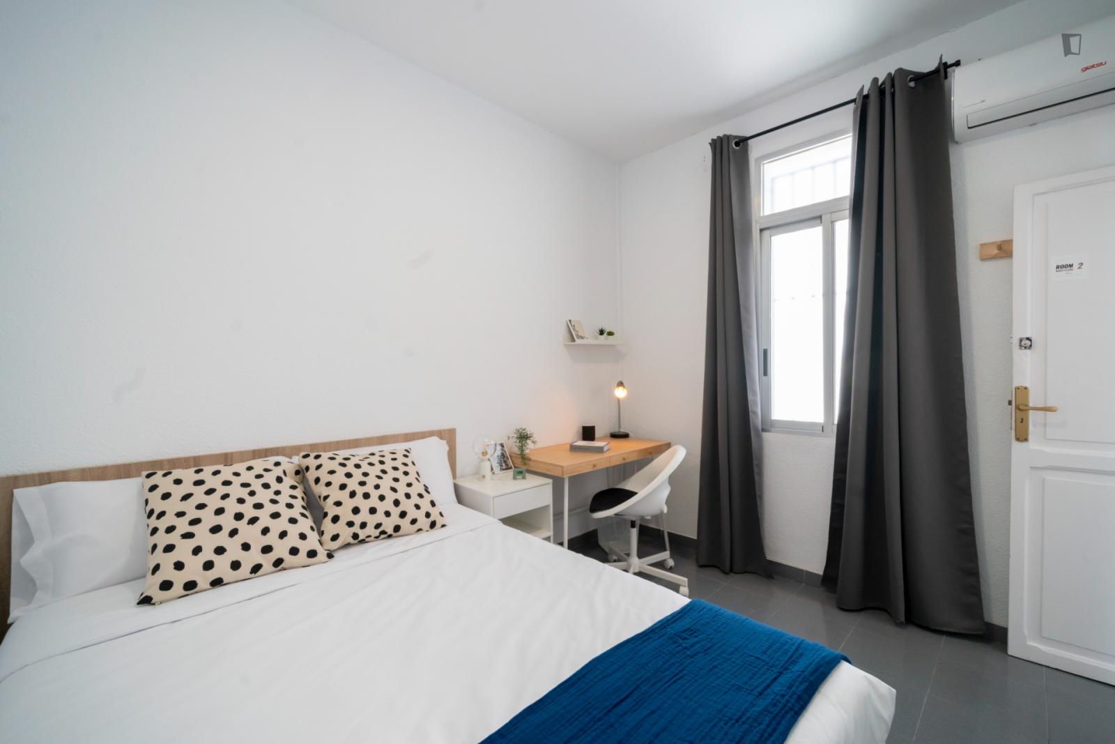 Enjoyable Double Bedroom Near Plaça De Bous De València - Enjoyable double bedroom near Plaça de Bous de València - Gallery - 1