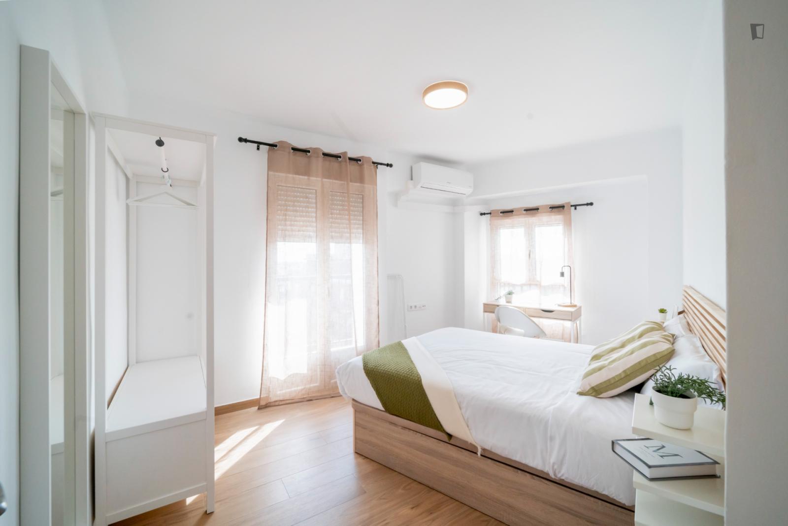 Bright Double Bedroom Near Benimaclet Metro Station - Bright double bedroom near Benimaclet metro station - Gallery - 1