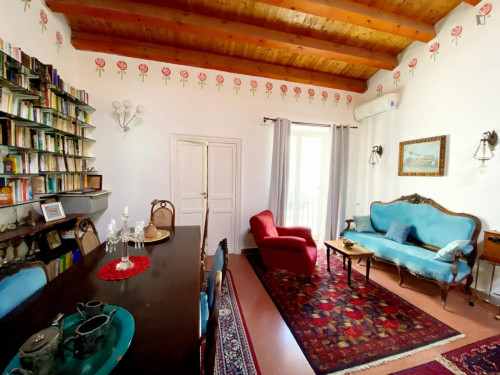 Single bedroom, with private bathroom and balcony, in 8-bedroom apartment - Gallery - 54