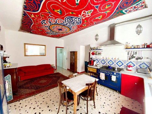 Single bedroom, with private bathroom and balcony, in 8-bedroom apartment - Gallery - 11