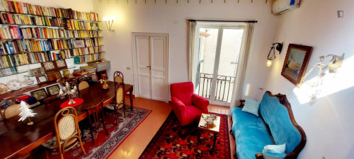 Single bedroom, with private bathroom and balcony, in 8-bedroom apartment - Gallery - 60