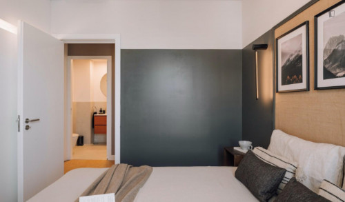 Mountain-themed 1-bedroom apartment in the Avenidas Novas neighbourhood