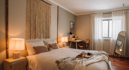 Cool 2-bedroom apartment near Calouste Gulbenkian Museum