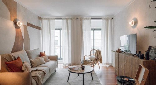Cool 2-bedroom apartment near Calouste Gulbenkian Museum