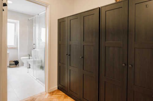 Stylish 3-bedroom flat in trendy Alvalade