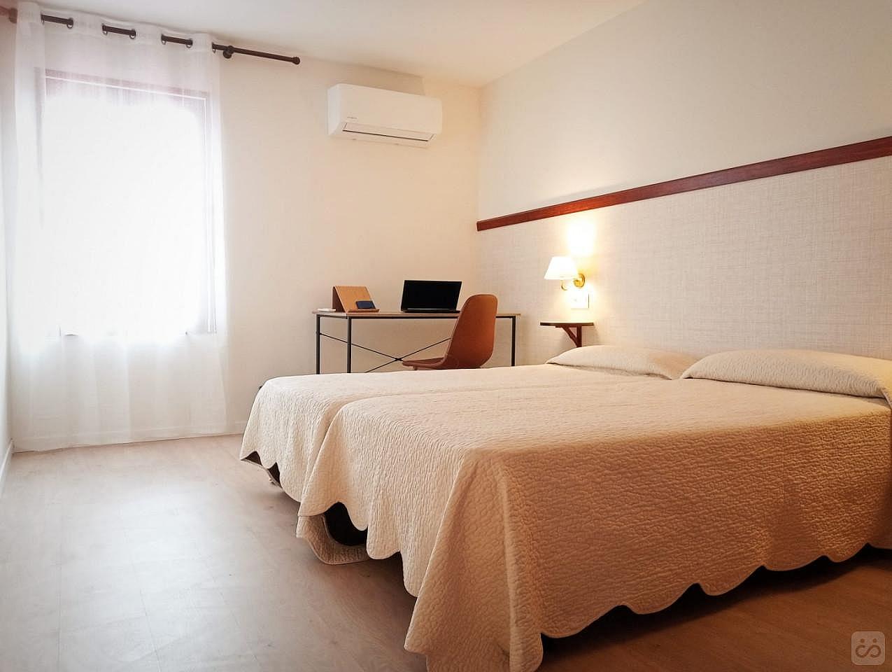  Private  -  Charming apartment 200 meters from Cuidad Jardin Beach  - Gallery -  7