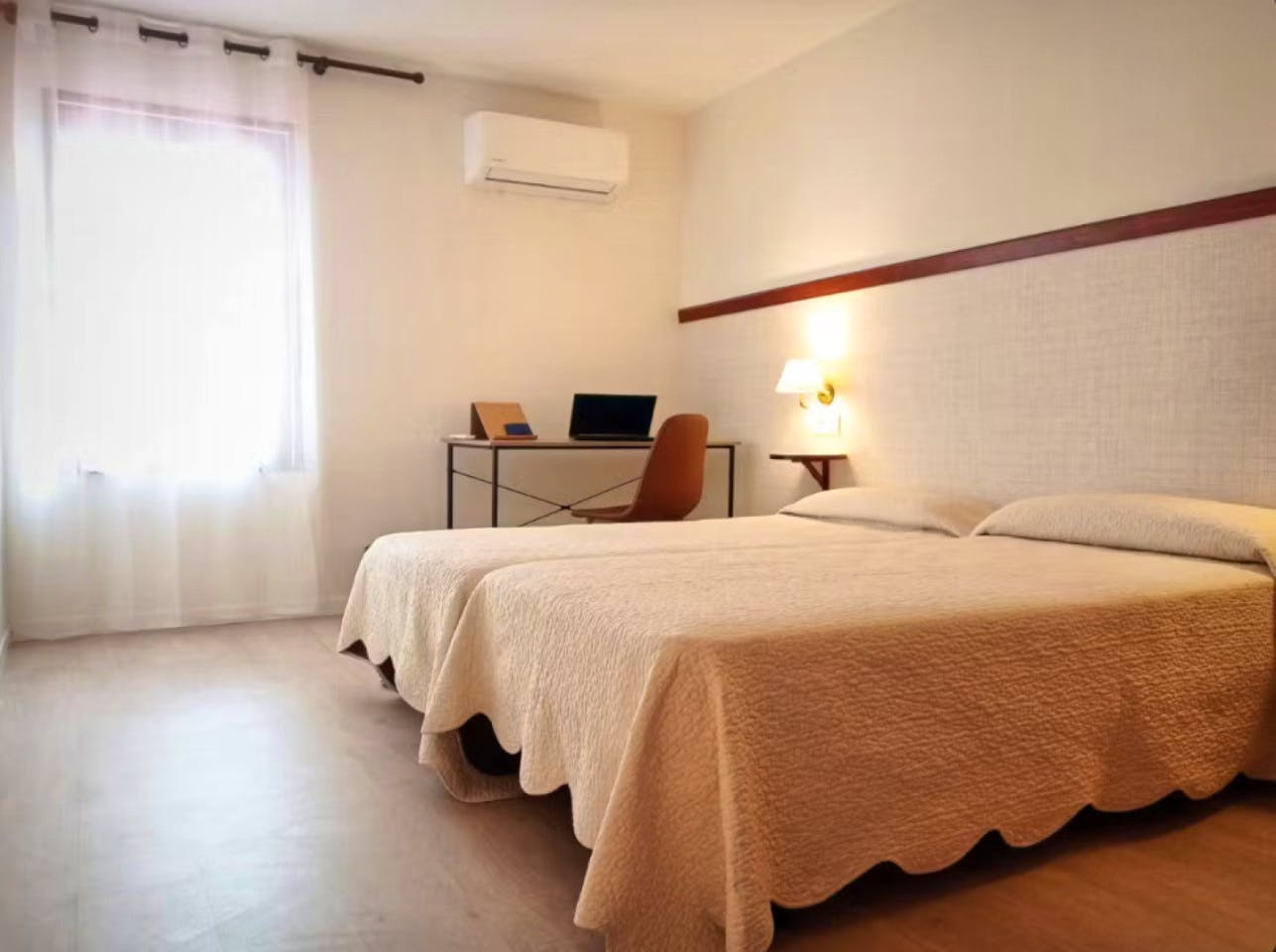  Private  -  Charming apartment 200 meters from Cuidad Jardin Beach  - Gallery -  28