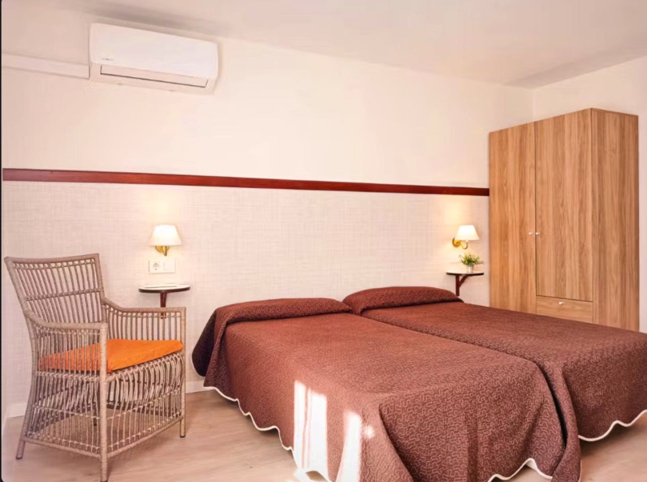  Private  -  Charming apartment 200 meters from Cuidad Jardin Beach  - Gallery -  24