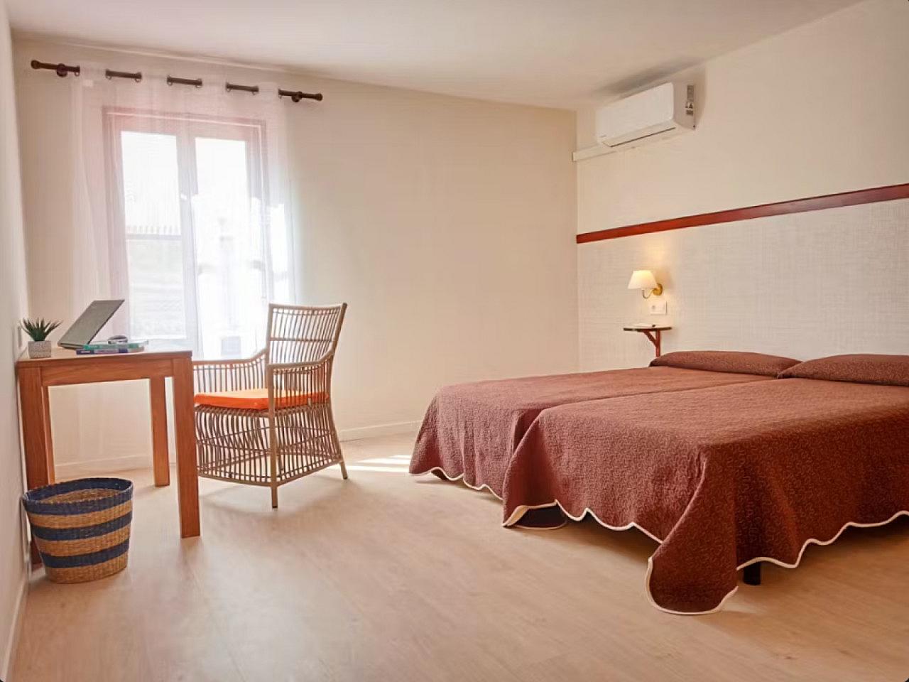  Private  -  Charming apartment 200 meters from Cuidad Jardin Beach  - Gallery -  12