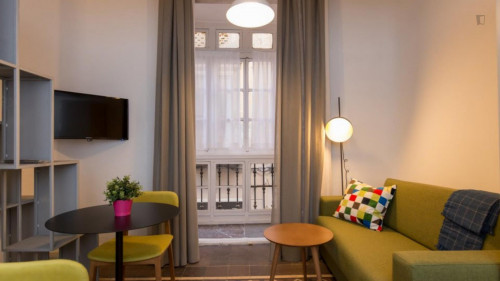 Studio, with outdoor area