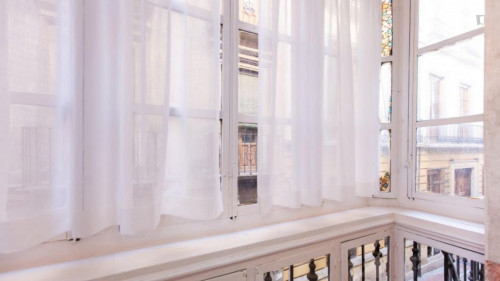 Studio, with outdoor area