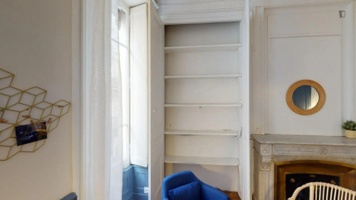 Amazing double bedroom close to Lyon Saint Paul train station - Gallery - 7
