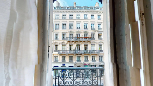 Amazing double bedroom close to Lyon Saint Paul train station - Gallery - 5
