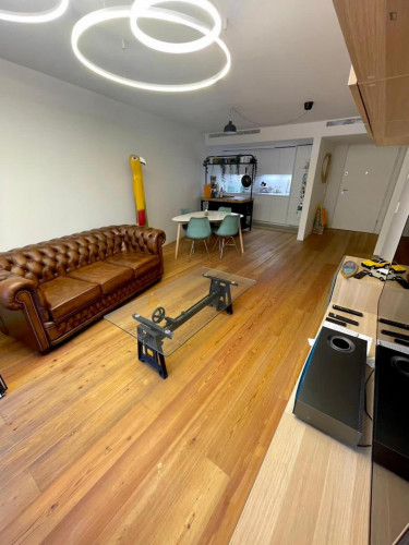 Lovely one bedroom with a superb balcony on the highest hill of Lisbon.  - Gallery -  5