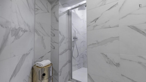 Appealing 2-bedroom flat in Castello Sforzesco - Gallery - 9