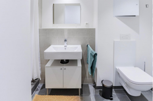 Beautiful studio very close to Frankfurt Taunusanlage train station - Gallery - 5