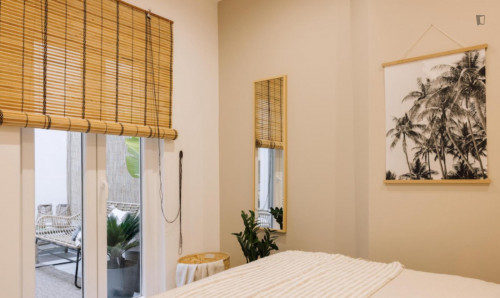 Trendy 2-bedroom apartment  in the central Marquês de Pombal neighbourhood