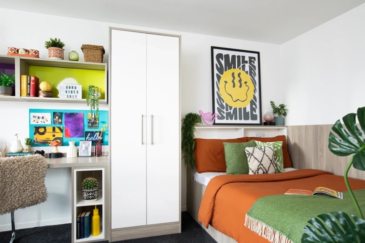  Extra Large High Double Studio  -  Ty Pont Haearn  - Gallery -  1