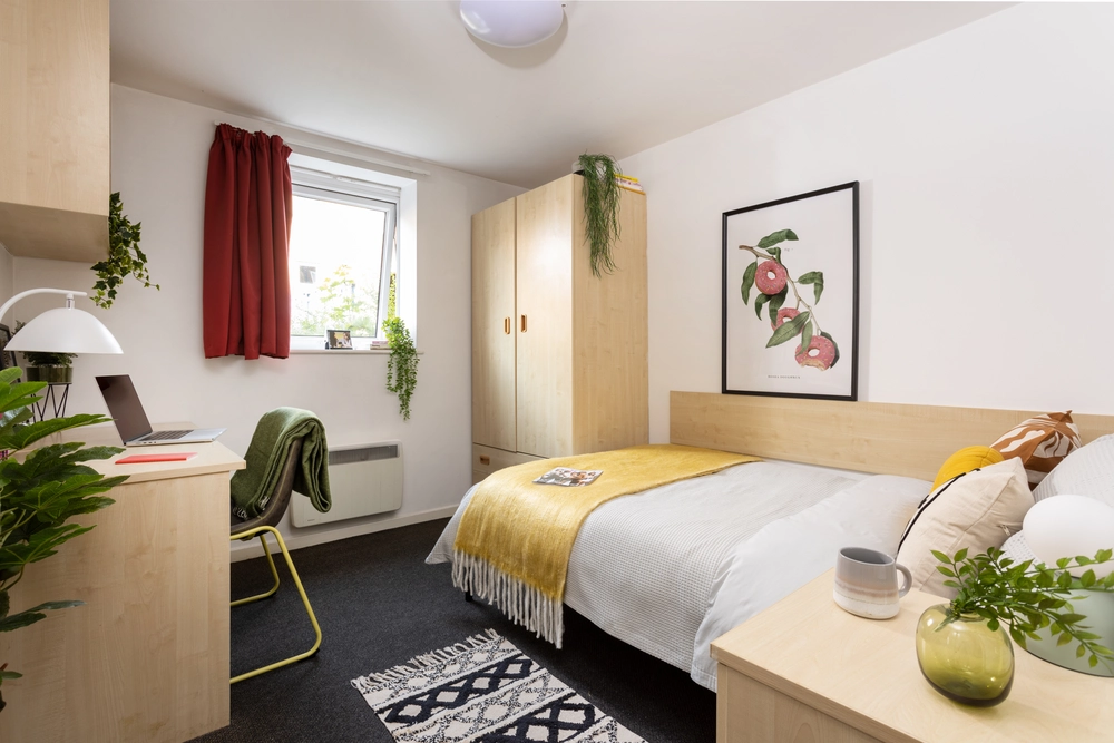  Medium Standard Double En-Suite  -  Atlantic Point  - Gallery -  3