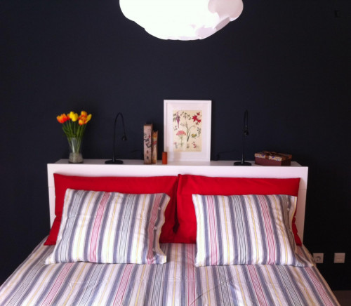 Charming 1-bedroom Flat with a Sea View, Swimming Pool and Tennis Court