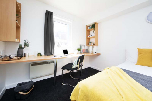 Moorfield - Gallery - 11
