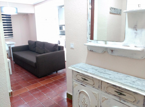 Habitación totalmente equipadade a pocos minutos de universidades - Gallery - 5