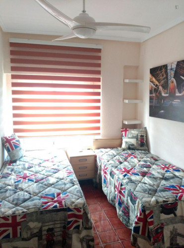Habitación totalmente equipadade a pocos minutos de universidades - Gallery - 12