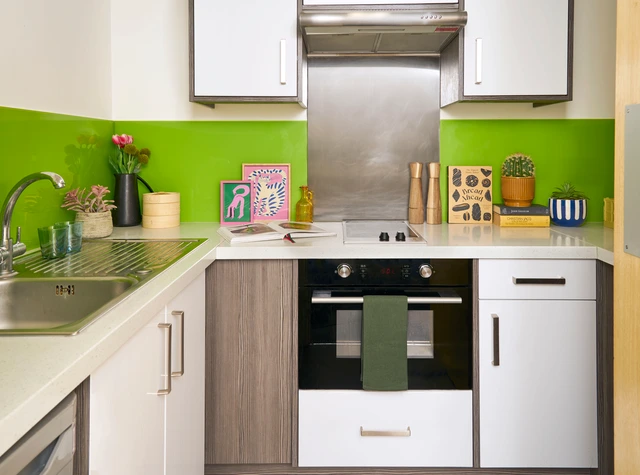  Large Standard Double Studio  -  كوينز بارك هاوس  - Gallery -  3