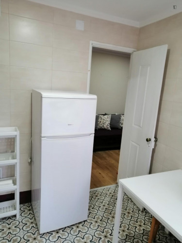 Nice 2-Bedroom Apartment close to Praça do Bocage - Gallery - 5