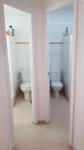 Pleasant double bedroom in Regina