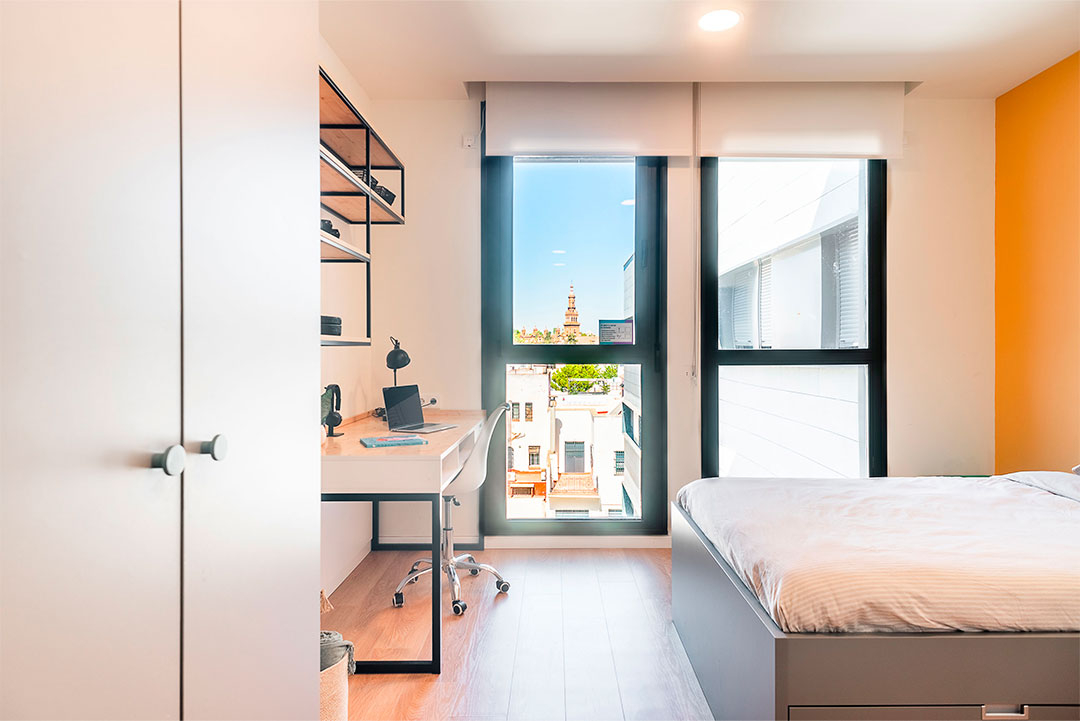 Studio Standard Accessible with Kitchen