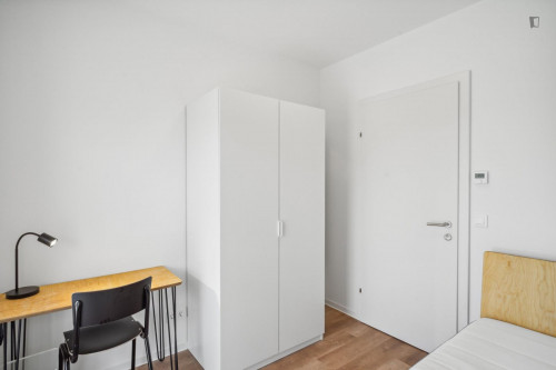 Very comfy single bedroom in Lend