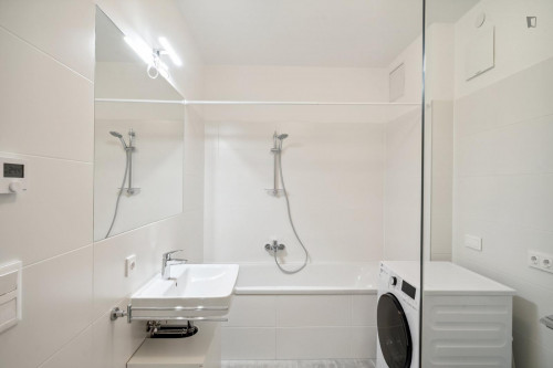 Very comfy single bedroom in Lend - Gallery - 6