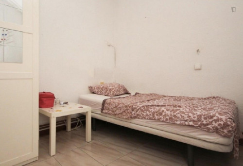 Beautiful single bedroom near Plaza de la Trinidad