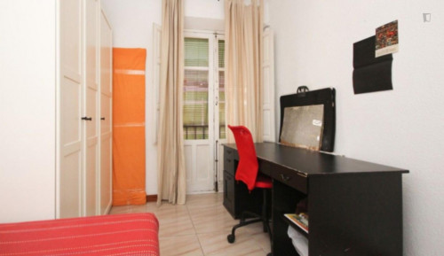 Nice single bedroom near Catedral de Granada