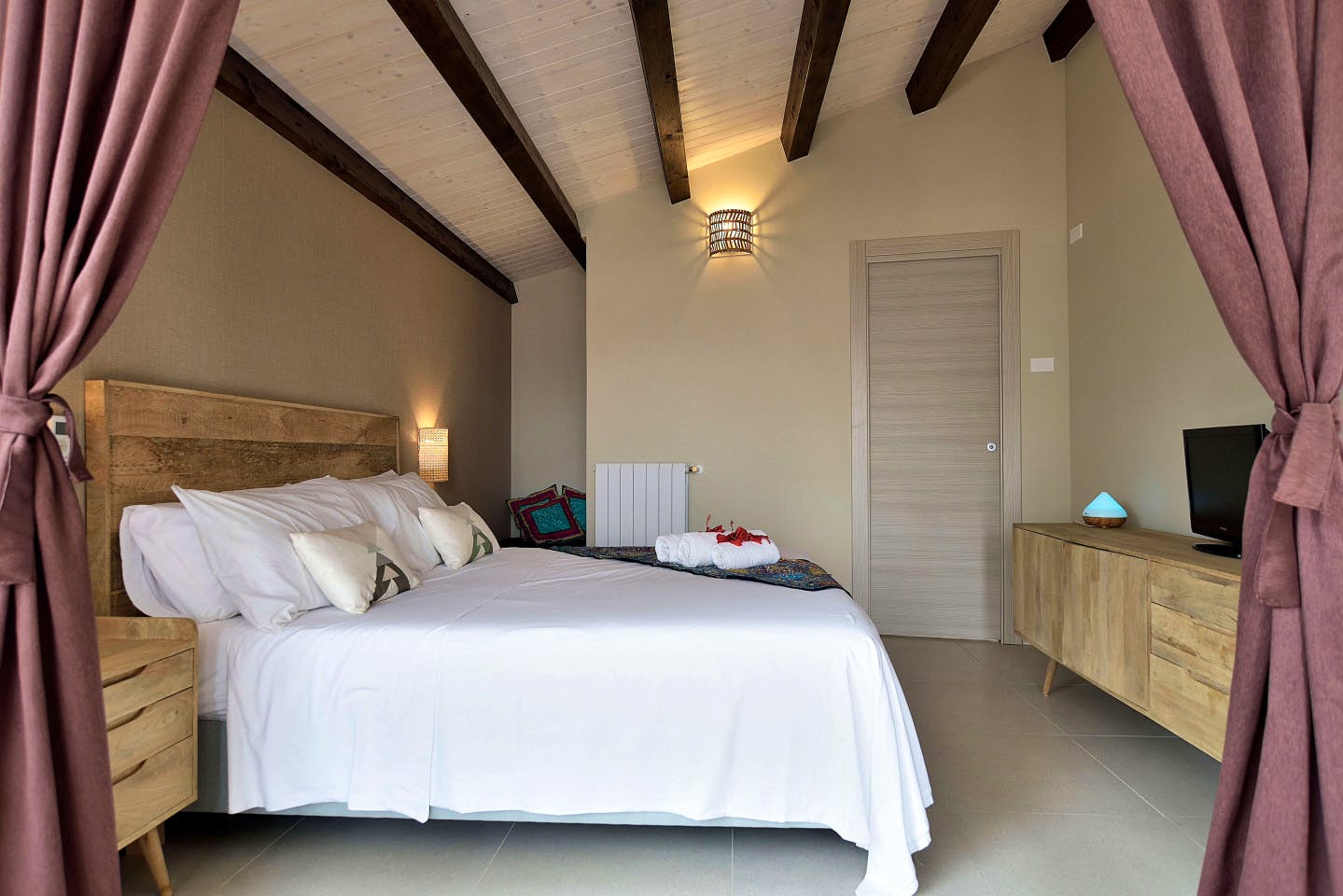  Shanti Studio  -  Vibrant Stunning House w/ Yoga Sessions + Terrace + Ocean Views  - Gallery -  5