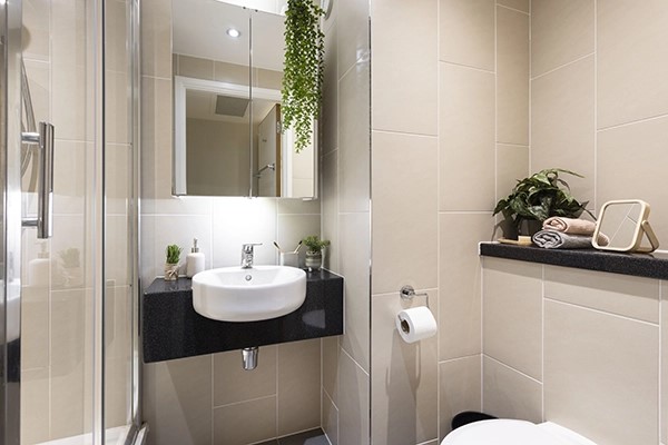  Premium Range 1 En-Suite  -  Drapery Place  - Gallery -  2