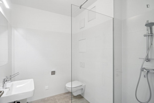 Marvellous double bedroom near the Hauptbahnhof train station