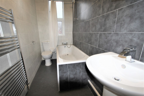 rentinc-stanmore-place-ls4-2rr-leeds-194380406520231005055804AM