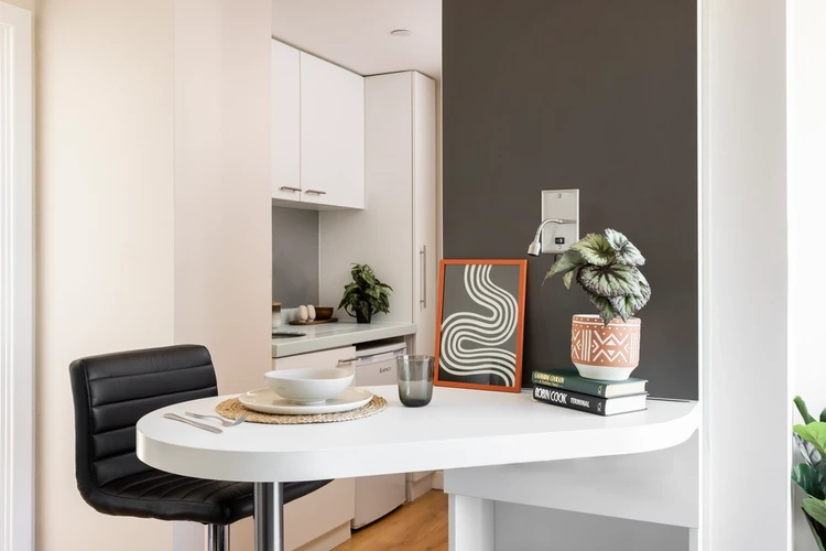  Highest Double Non En-Suite: Two Bedroom Flat  -  Bridgewater Heights  - Gallery -  4