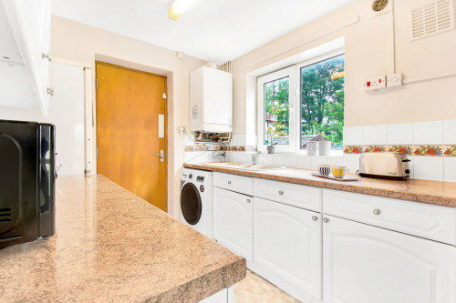 rentinc-st-anns-close-ls4-2sf-leeds-125464631520231006055906AM