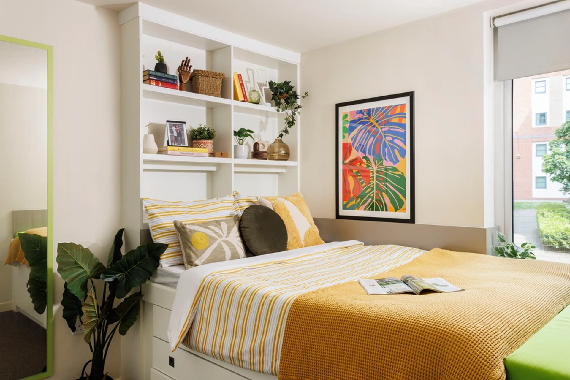  Standard Double One Bedroom Flat  -  Quay Point Studios  - Gallery -  1