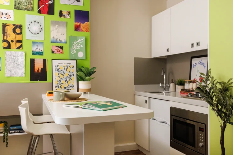  Small High Double Studio  -  Quay Point Studios  - Gallery -  5