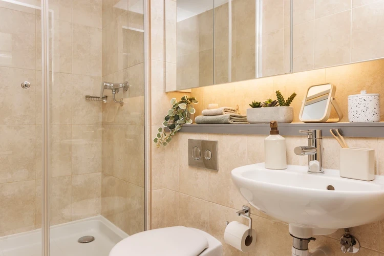  Small Standard Double Studio  -  Quay Point Studios  - Gallery -  2