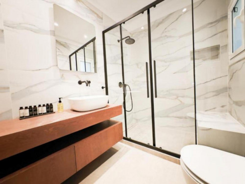 Ako12 - New, Stylish, Bright, Clean Nice Balcony - Gallery - 10