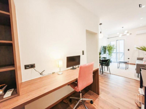 Ako12 - New, Stylish, Bright, Clean Nice Balcony - Gallery - 7