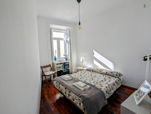 Homely double bedroom near the Picoas metro