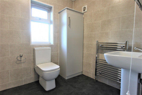 rentinc-stanmore-grove-ls4-2rj-leeds-101421431120231010051211AM