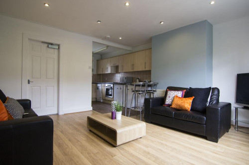 rentinc-stanmore-grove-ls4-2rj-leeds-121794495220241016121359AM