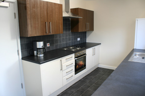 rentinc-stanmore-grove-ls4-2rj-leeds-209766332720240125045212AM